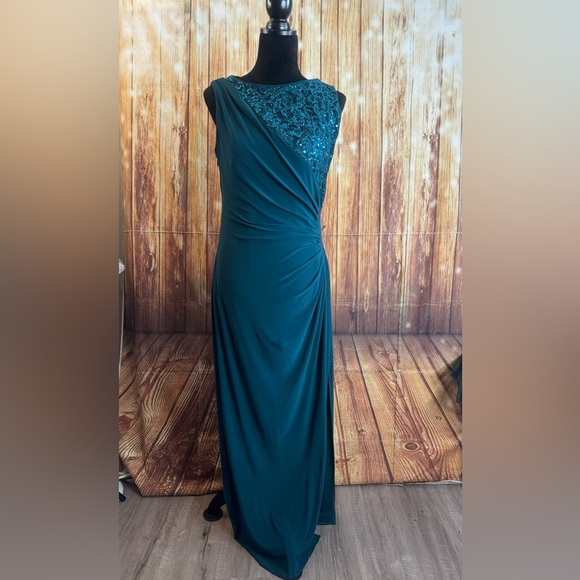 R&M Richards Women Sleeveless Green Sequined Draped Cocktail Party Long Dress 12 - Picture 1 of 12